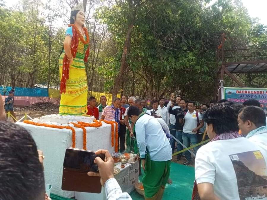 Baokhungri Festival gets underway at Harinaguri in Kokrajhar pic 3