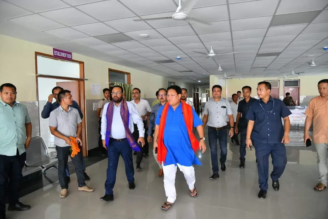 Minister Mahanta reviews development & progress of KMCH 1