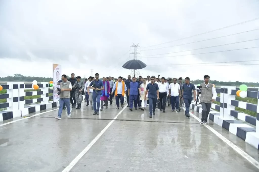 CM Sarma inaugurates RCC bridge in Tamulpur 2