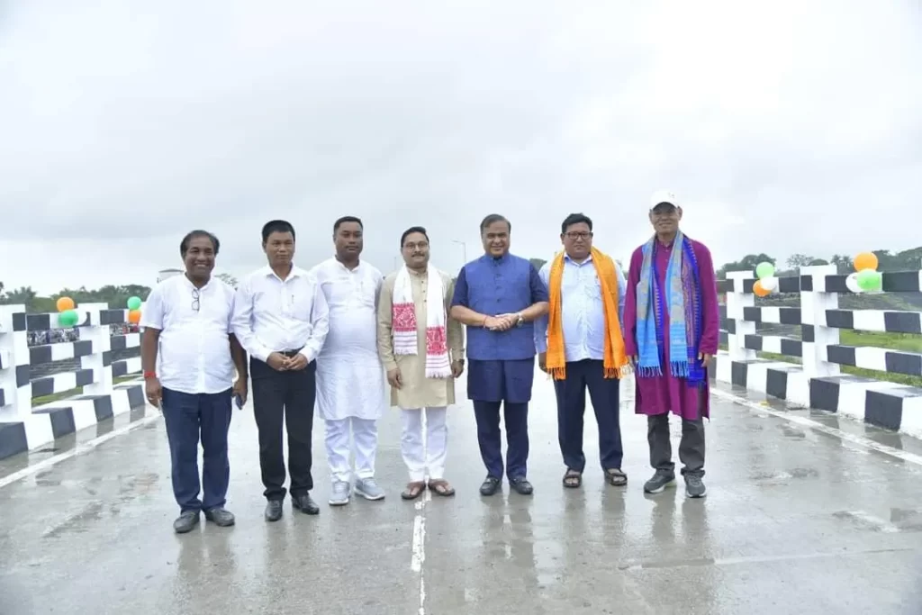 CM Sarma inaugurates RCC bridge in Tamulpur 3