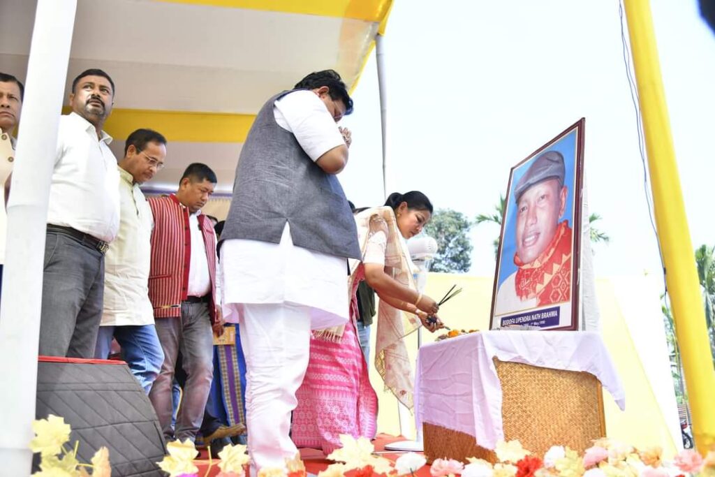 CEM Pramod Boro distributes cheques of Mainao Swrang Bithangkhi to SHGs in Kokrajhar