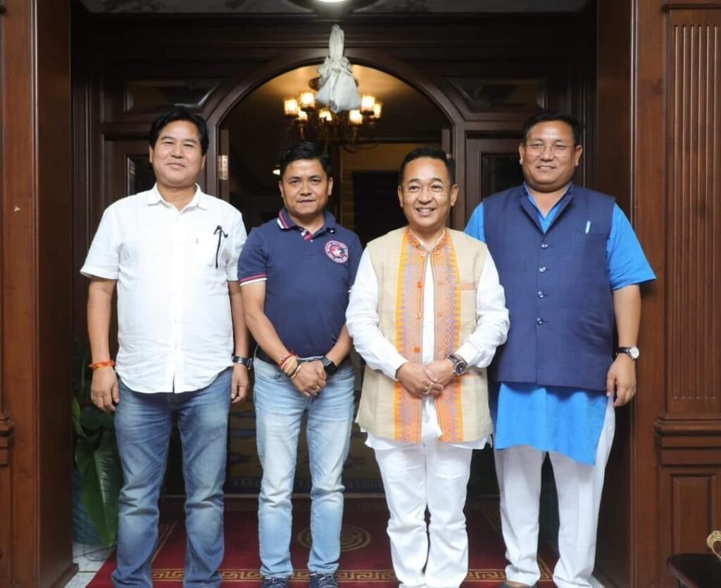 CEM Pramod Boro visits Sikkim CM Tamang 3